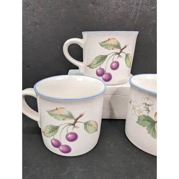 Savoir Vivre Luscious JJ017 8 Oz Coffee/Tea Mug w/Cherry Design Lot of 3 - Picture 2 of 7